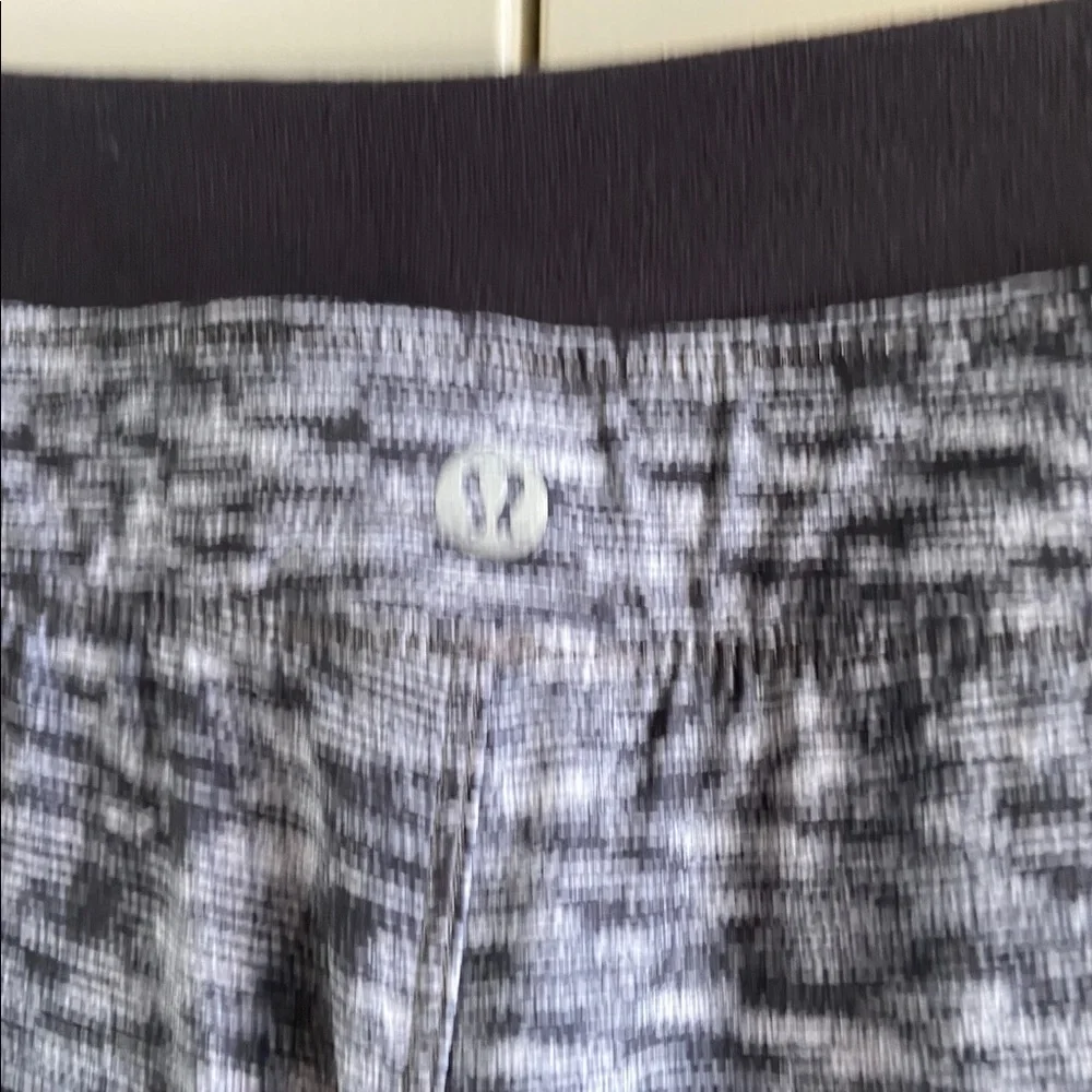 Lululemon Runderful Pants - Picture 11 of 13